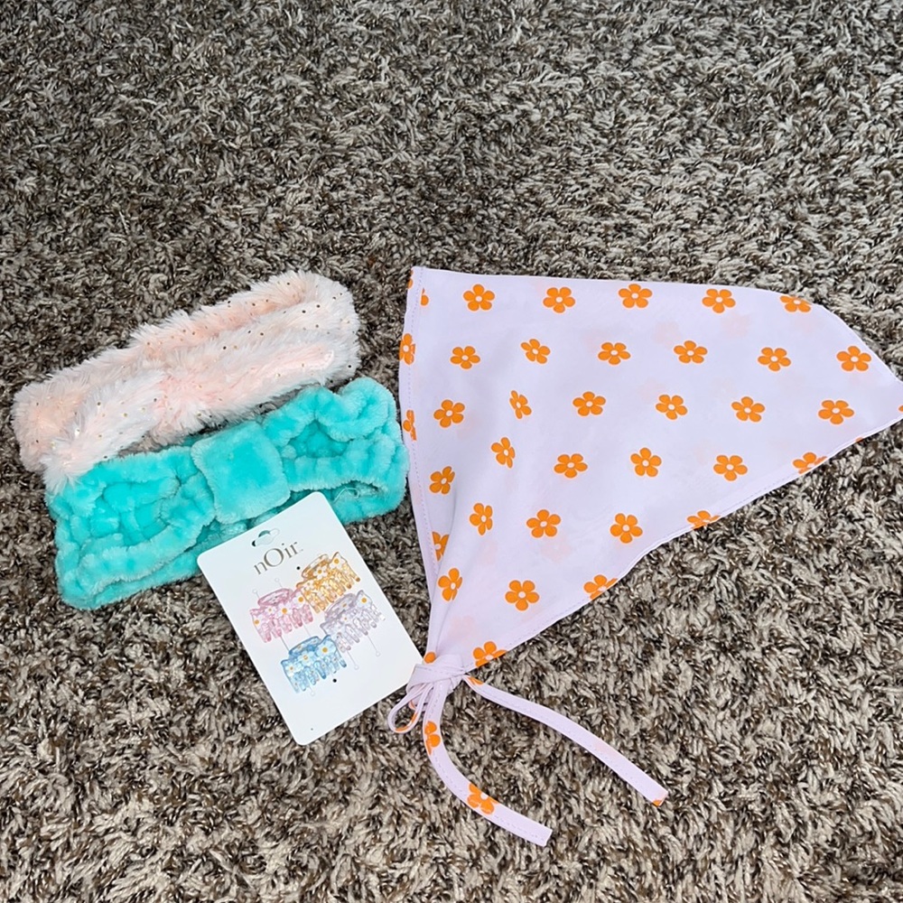 Headbands & Hair Clips